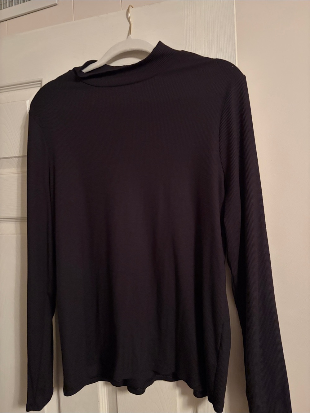 No Boundaries Black Long-Sleeve Mock Neck Top